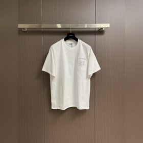 LOEWE 2026SS春夏經典款logo壓花短袖T恤，簡約百搭印花，永經典流行