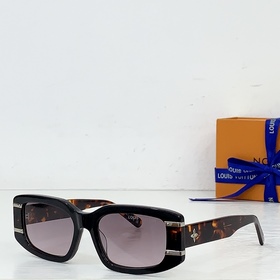 Louis Vuitton MODEL：Z2937U SIZE：55口17-14