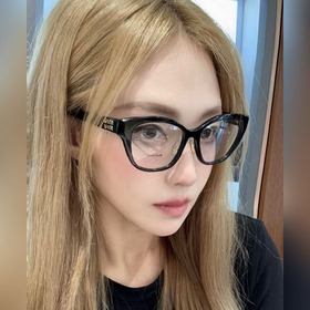 Miumiu 2026秋季新品 oVM05X 素顔黑框