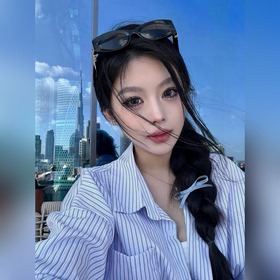 模特圖 SMU11W大量現貨 MIUMIU墨鏡可鹽可甜！！！太喜歡了！！ 顯臉小
