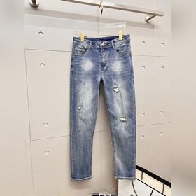 Moncler 蒙口 男士丹甯牛仔褲，官宣畫冊海報穿搭款！ 客供高級進口的丹甯原