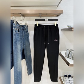 Moncler 蒙口[新品]秋冬25ss休閑褲金典再次出現，原單訂制高品質時尚休