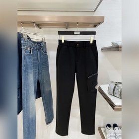 Moncler 蒙口[新品]秋冬25ss休閑褲金典再次出現，原單訂制高品質時尚休