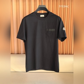 MONCLER，蒙口2026新款奢簡之選，彪馬棉口袋T恤，勾勒高階男士型格，采用