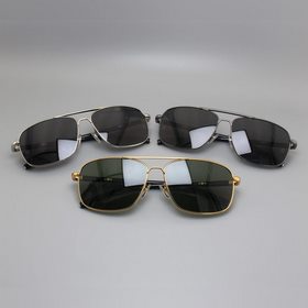 MONTBLANC萬寶龍經典款MB508T大方框墨鏡，外六角星圓珠筆鏡腿設計，時