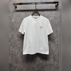 普拉達 2026夏裝新款男女同款 短袖T恤，！定制專屬純棉面料，定制原版工藝螺紋