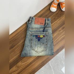 PRADA 獨家專供新款 普拉達潮男時尚闊腿牛仔褲，高端歐版原單褲子，潮流時尚休