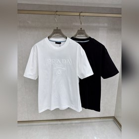 普拉達 2026春夏新款首發專櫃最新款短袖圓領T恤 高端訂制 設計前衛時尚！品牌