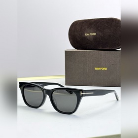 TOM FORD MODEL：TF1362 SIZE：53口16-145