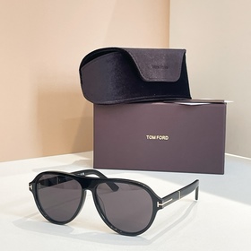 TOM FORD MODEL：TF1080 SIZE：59口13-145