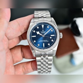 TW新品帝舵碧灣系列施華洛鑽石版本 - 表殼與表圈：41毫米精鋼表殼搭配磨光表