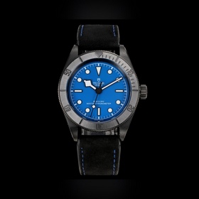 3T新品： 帝陀碧灣黑武士背透腕表 暗夜之眼，窺見機械之美 **深邃如夜，鋒芒