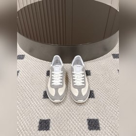 新色 碼數35-40(41定做) Celine Racer女士香草色低幫運動鞋，