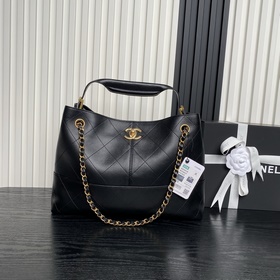 Chanel 25A高級手工坊 AS5634 hobo 随性優雅 獨特菱格紋拼接