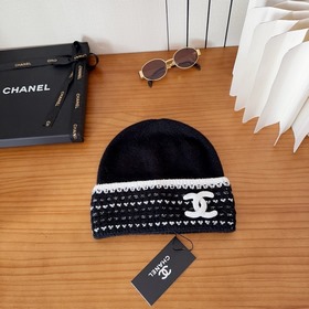 香奈兒官網發布，CHANEL 小香爆款針織帽！小紅書新品發布，太 了，高彈面料