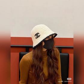 Chanel香奈兒新款羊毛漁夫帽 ，可折疊