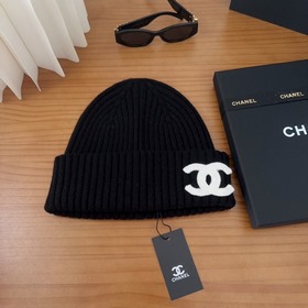 香奈兒官網發布，CHANEL 小香爆款針織帽！小紅書新品發布，太 了，高彈面料