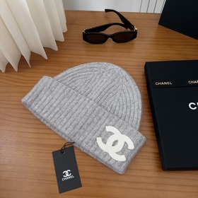 香奈兒官網發布，CHANEL 小香爆款針織帽！小紅書新品發布，太 了，高彈面料