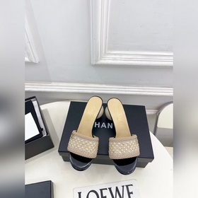 CHANEL 小香 26ss 2026春夏新品 小香雙C水鑽巨型珍珠跟拖鞋