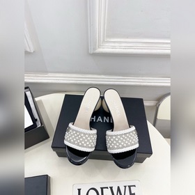 CHANEL 小香 26ss 2026春夏新品 小香雙C水鑽巨型珍珠跟拖鞋
