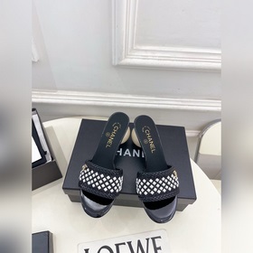 CHANEL 小香 26ss 2026春夏新品 小香雙C水鑽巨型珍珠跟拖鞋