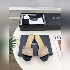 CHANEL 小香 26ss 2026春夏新品 小香雙C水鑽珍珠跟平底拖鞋