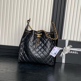 chanel 25C 秀款 HOBO BAG 嬉皮包AS5311 獨特設計風格