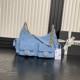 牛仔chanel 25C 早春系列 AS5302 Hoho嬉皮包 雙袋口設計非常