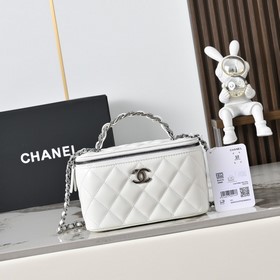 CHANEL 24K新品 黑銀水鑽手柄 長盒子包 化妝包 牛皮 手柄 黑銀 皮質