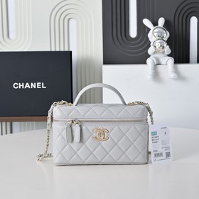 chanel 羊皮鴛鴦扣25C LP手柄化妝包盒子包 非常經典耐看的造型[愉快]