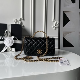 Chanel 25K 碎鑽手柄 口蓋包 AS5813 精緻手柄設計更顯時尚 小羊