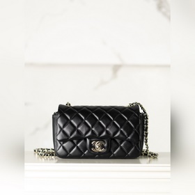 頂級進口原廠皮 所見即所得 Chanel 24k 小mini CF 黑金 這不就