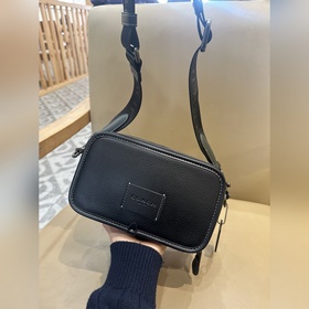 蔻馳最高版本配全套專.櫃包裝 COACH正品開模對版  Coach，蔻馳CM1