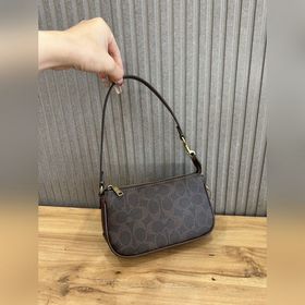 蔻馳最高版本配全套專.櫃包裝 [新品]COACH，蔻馳小號18 CCD38 CC