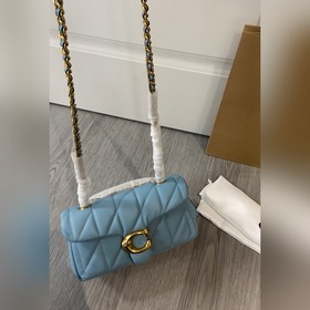 蔻馳最高版本配全套專.櫃包裝 coach2月新品 CP189 quilting