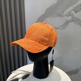 FENDI 芬迪 老花字母棒球帽 FD的老花漁夫帽真的很洋氣，超火爆的漁夫帽，看