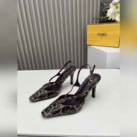 面料：蛇紋皮 内裡：羊皮 大底：真皮大底+燙金 碼數：35-40(41.42.4