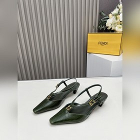 面料：鳗魚紋 内裡：羊皮 大底：真皮大底+燙金 碼數：35-40(41.42.4