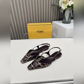 面料：蛇紋皮 内裡：羊皮 大底：真皮大底+燙金 碼數：35-40(41.42.4