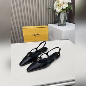 面料：鳗魚紋 内裡：羊皮 大底：真皮大底+燙金 碼數：35-40(41.42.4