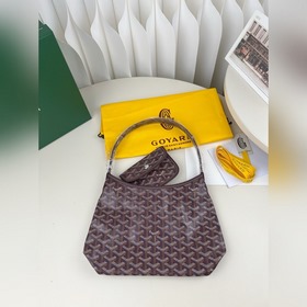 Goyard mini hobo真的太懂女生了！ 小巧的包身+簡約的設計 狗牙本