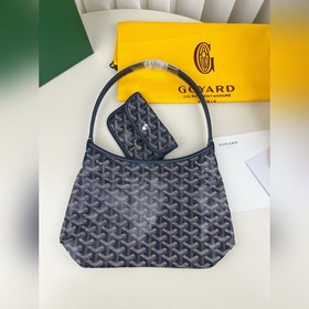 Goyard mini hobo真的太懂女生了！ 小巧的包身+簡約的設計 狗牙本