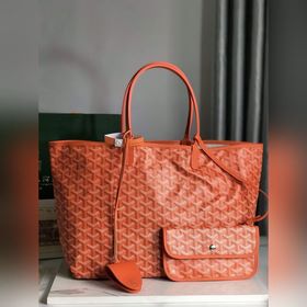 正品級 Goyard(戈雅)經多次研究與改良，不斷提升面料與皮質，全方位獨家定制