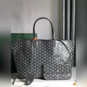 正品級 Goyard(戈雅)經多次研究與改良，不斷提升面料與皮質，全方位獨家定制