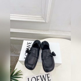 LOEWE 羅意威 26ss 2026春夏新品 Toggle 平底扣環樂福鞋