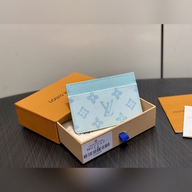 [台灣版]M27757淺藍 卡包名片夾 卡套 Card Holder 卡夾 M2