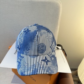 路易威登棒球帽 LouisVuitton 新款LV棒球帽，重工打造 高端大氣，百