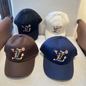 路易威登棒球帽 LouisVuitton 新款LV棒球帽，重工打造 高端大氣，百