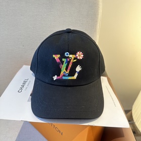 路易威登棒球帽 LouisVuitton 新款LV棒球帽，重工打造 高端大氣，百