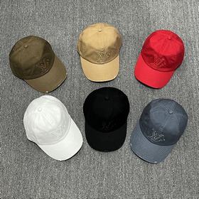 LouiVuittonLV 專櫃路易威登棒球帽 刺繡logo，小紅書推薦，時尚百